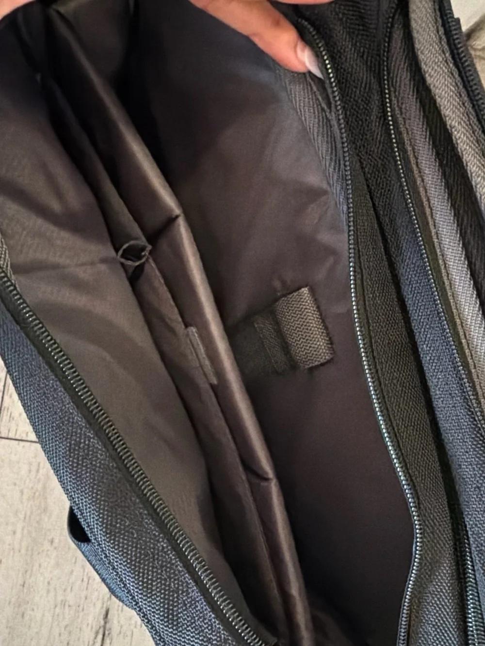 Samsonite travel bag